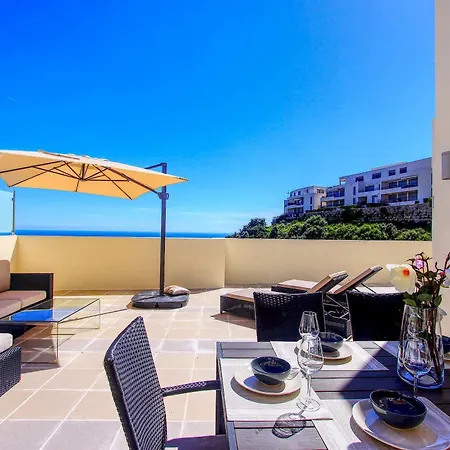1090 Amazing Panorama Sea View Penthouse Large Terrace Heated Pool Gym Marbella