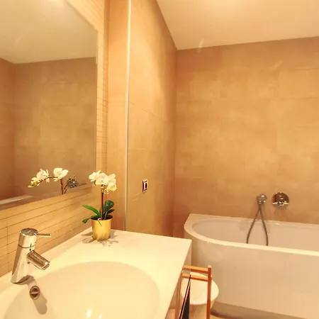 1090 Amazing Panorama Sea View Penthouse Large Terrace Heated Pool Gym *