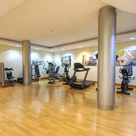 1090 Amazing Panorama Sea View Penthouse Large Terrace Heated Pool Gym