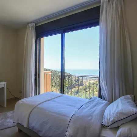 Apartment 1090 Amazing Panorama Sea View Penthouse Large Terrace Heated Pool Gym *